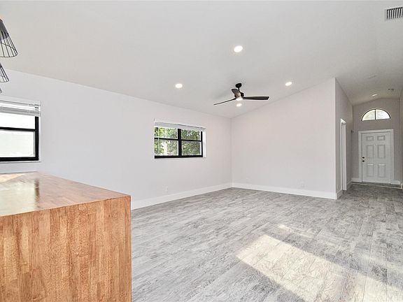 4th image of 8161 Pelican Harbour Drive