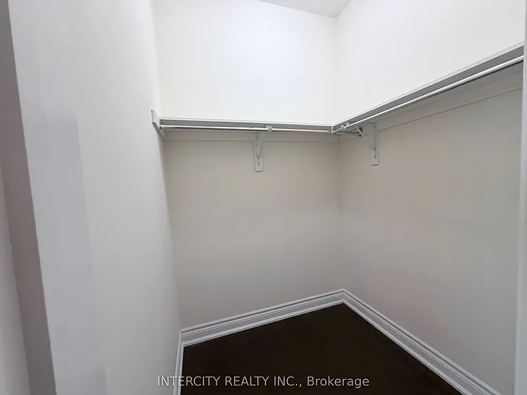 655 Davos Rd — Photo 21