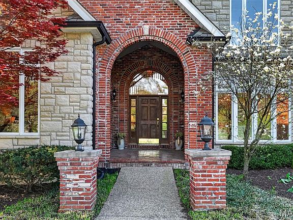 3rd image of 11 Fielding Rd