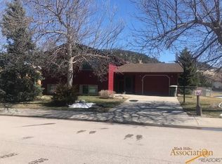 2308 S Baldwin St, Sturgis, SD 57785