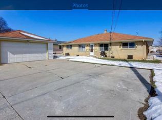 2317 W Layton Ave, Milwaukee, WI