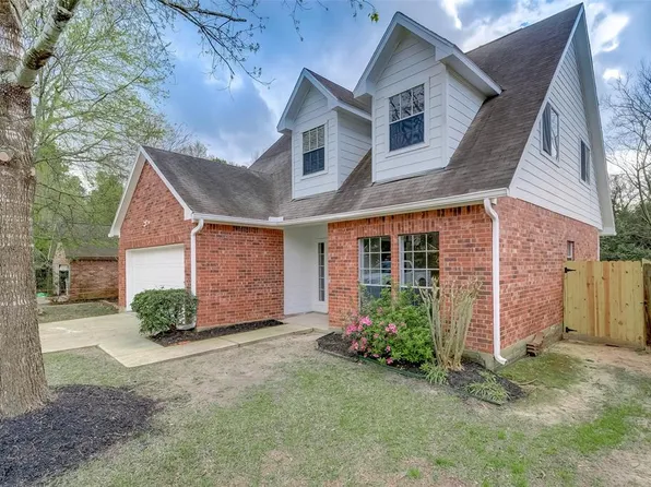 3810 Maple Dr, Conroe, TX 77302