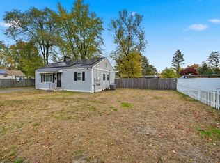 99 Lehigh St, Springfield, MA 01104