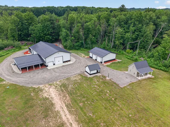 5962 Eleven Mile Rd, Bitely, MI 49309
