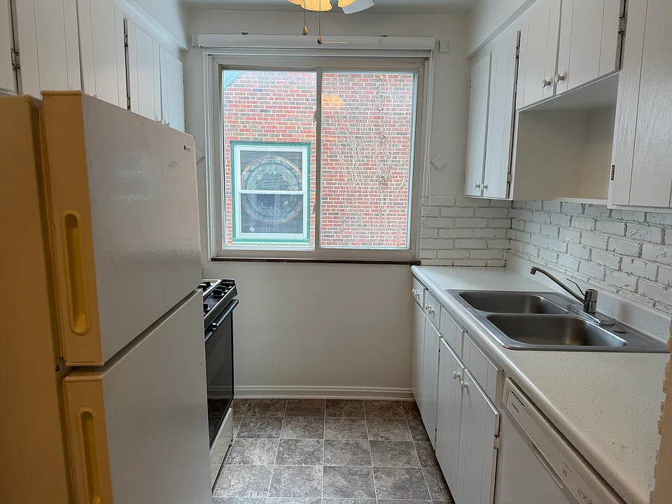 New kitchen floor ~ 2026