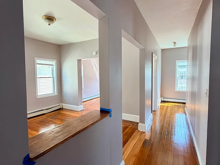 11 Hanover St #2 — Photo 6
