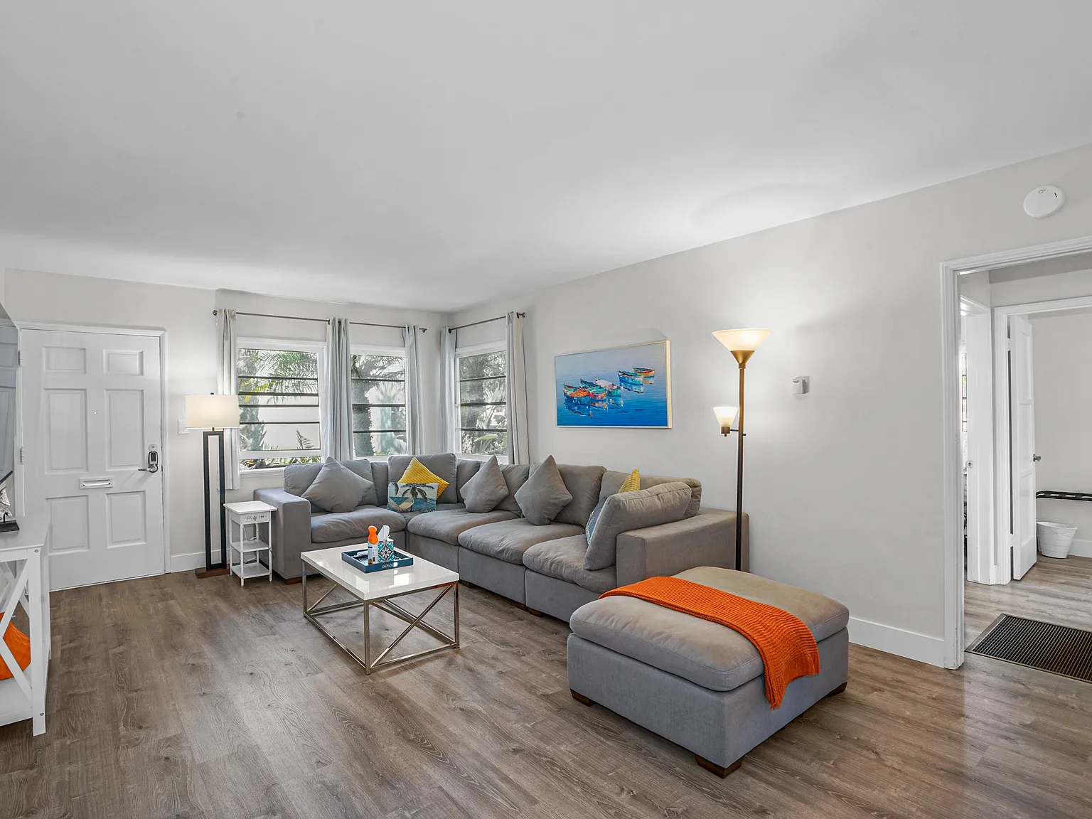 834 Felspar St — Photo 2