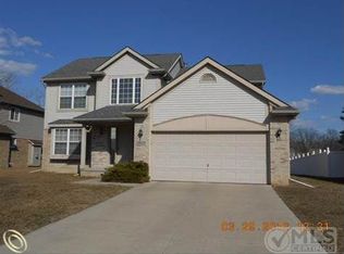 2633 Barns Dr, Westland, MI 48186