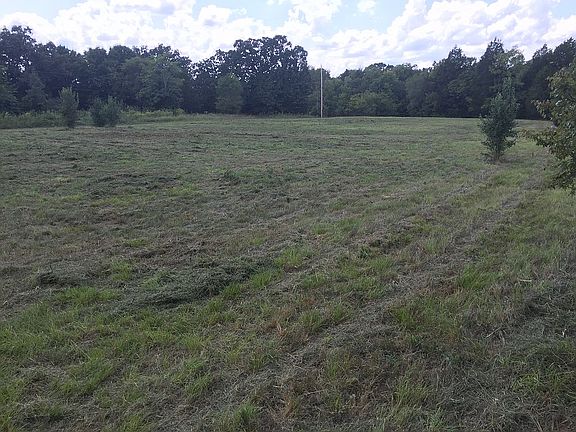 5th image of 4685 Weakley Ln