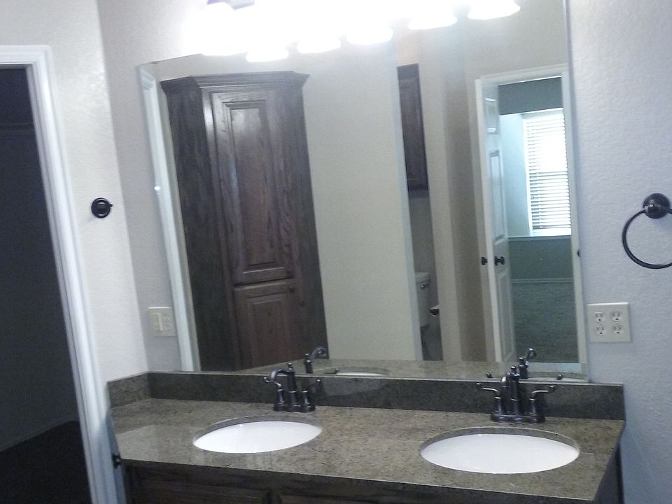 1st image of 2605 NW 161st Cir