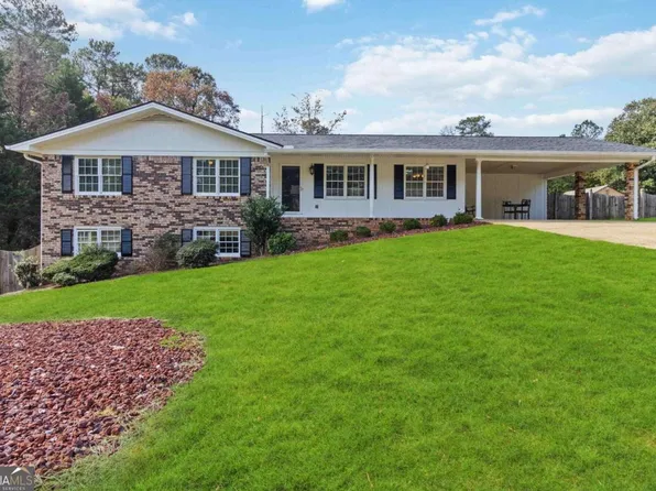 5120 Merry Ln, Gainesville, GA 30504