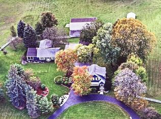 21149 Bedford Rd N, Battle Creek, MI 49017