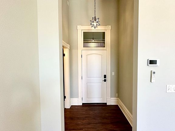 4th image of 307 N Pearl St APT 203