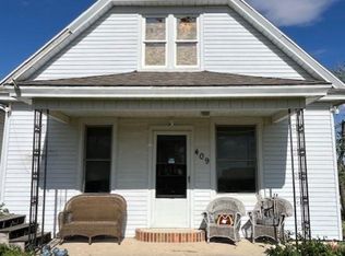 409 Lehnen St, Norway, IA 52318