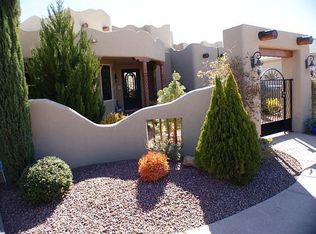 1842 Lone Tree Ln, Las Cruces, NM 88011