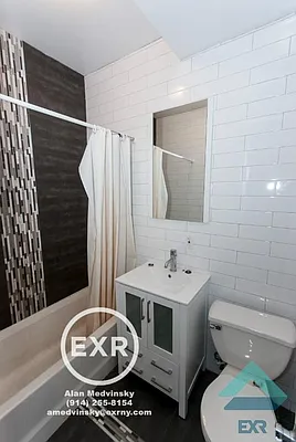 Rented by EXR | media 38