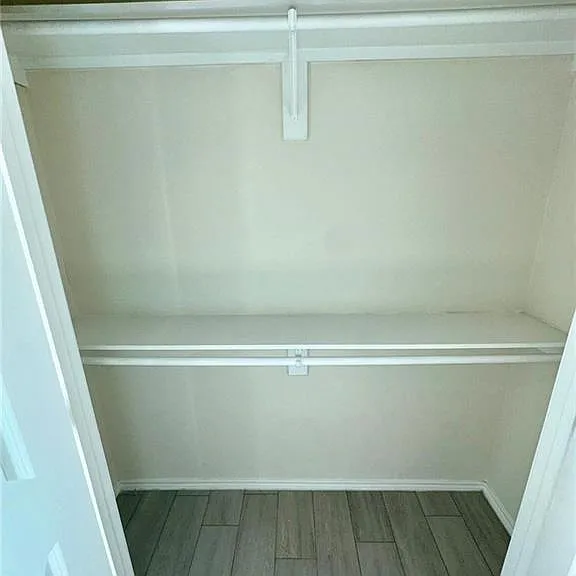 5106 N Hiawatha Dr #2 — Photo 10