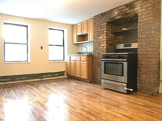 Rented by Simply Brooklyn Realty Inc | media 5
