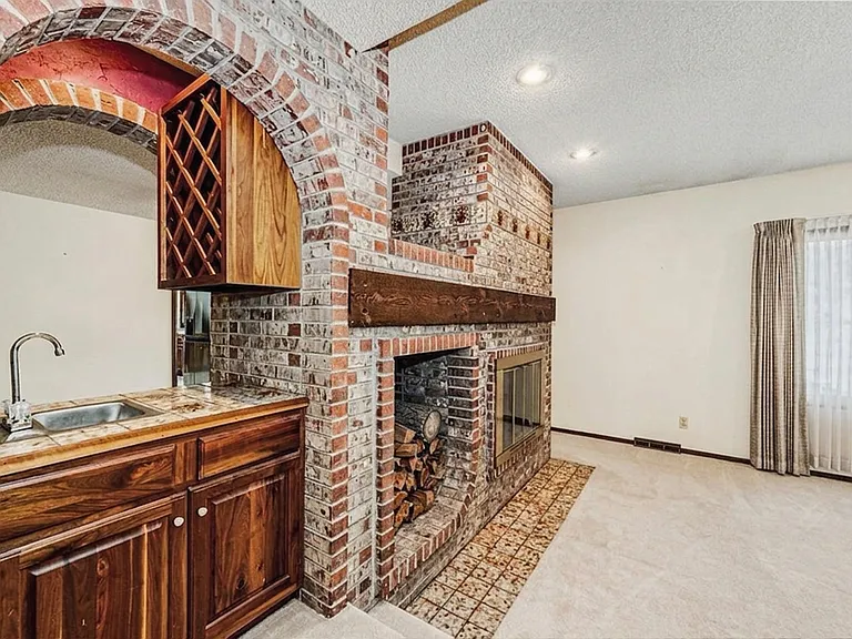 4755 S Helena Way — Photo 8