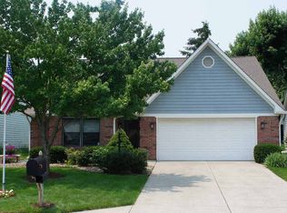 34 Balmoral Ct, Zionsville, IN 46077