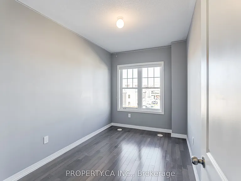24 Clarington Blvd — Photo 25