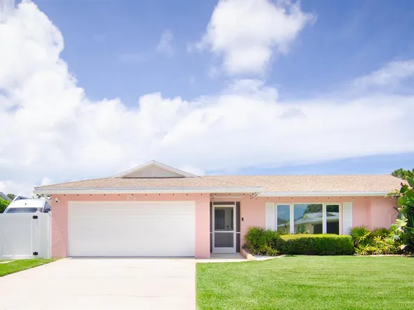 613 Oak Ter, Jupiter, FL 33458