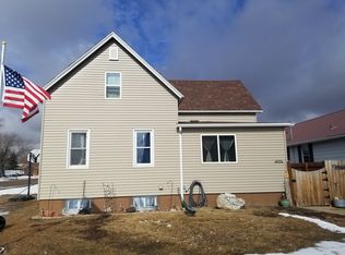 804 Washington Ave, Hebron, ND 58638