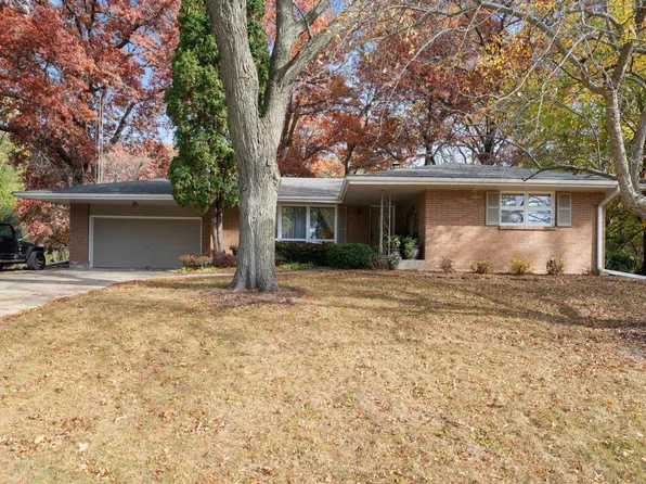 6342 Columbine Blvd, Rockford, IL 61108