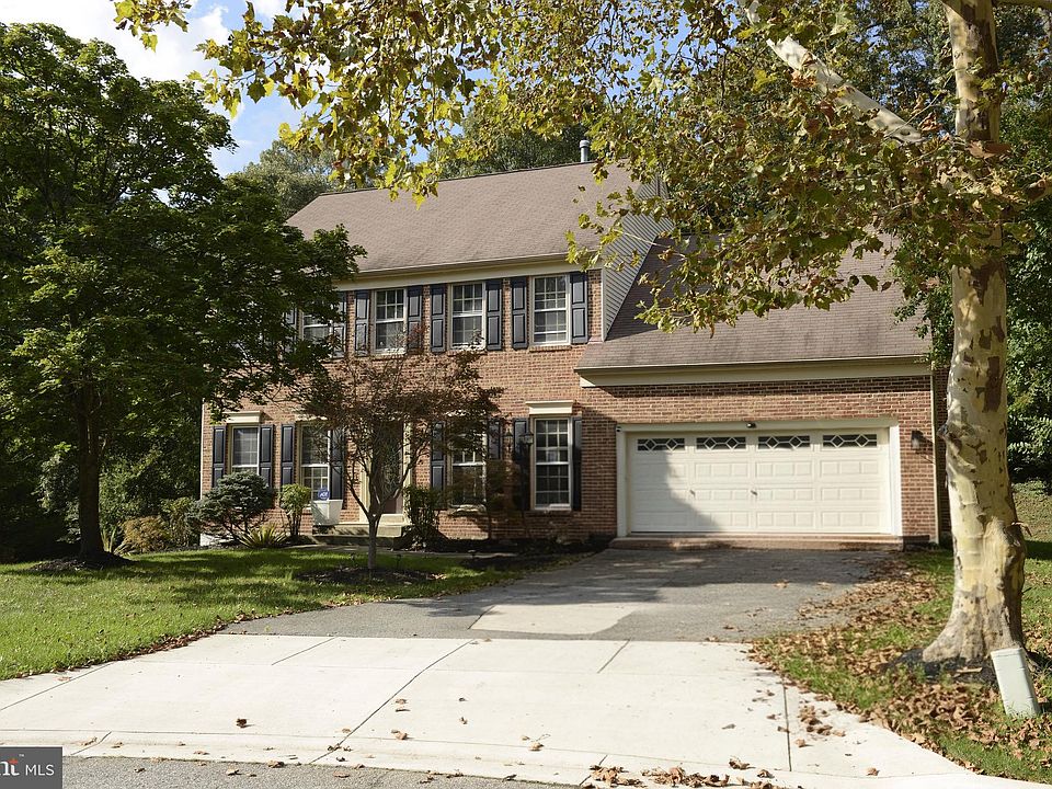 1st image of 4904 Forest Creek Ct