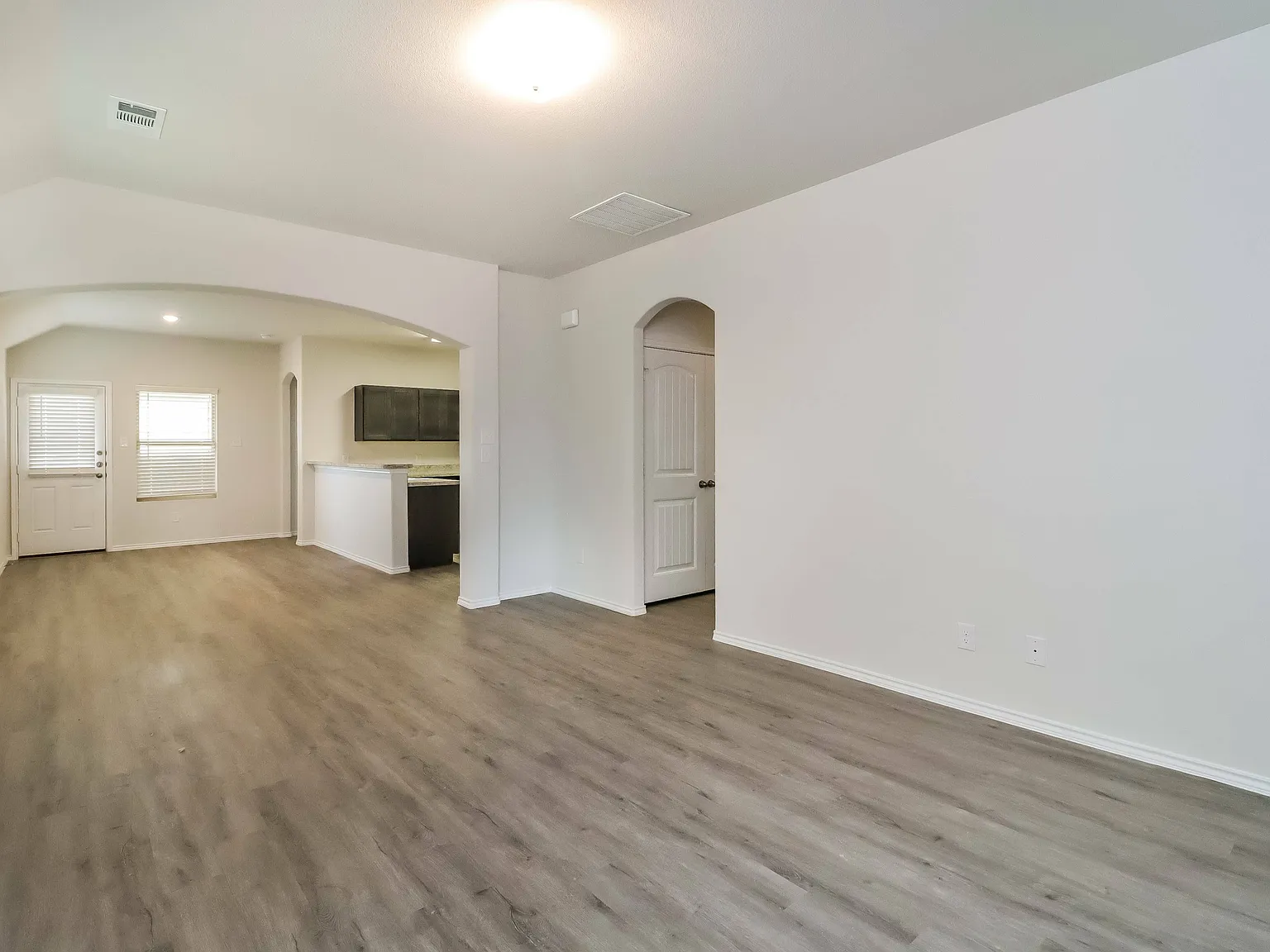 Sycamore Landing — Photo 4