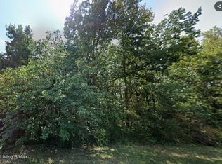 622 Candlelight Ln, Louisville, KY 40214