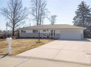 10632 Geanlee Dr, Saint Louis, MO