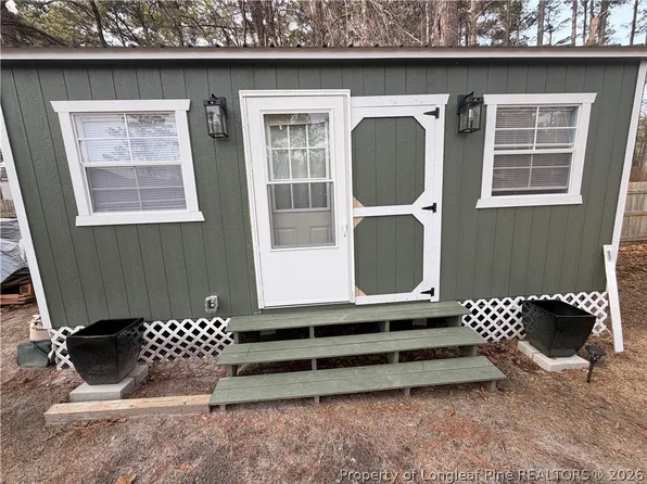 1900 W Parkton Tobermory Rd, Parkton, NC