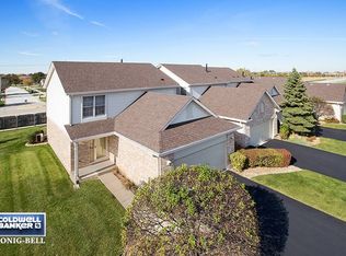7932 Belle Rive Ct, Tinley Park, IL 60477