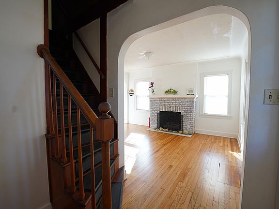 2nd image of 2268 Meurer Ct
