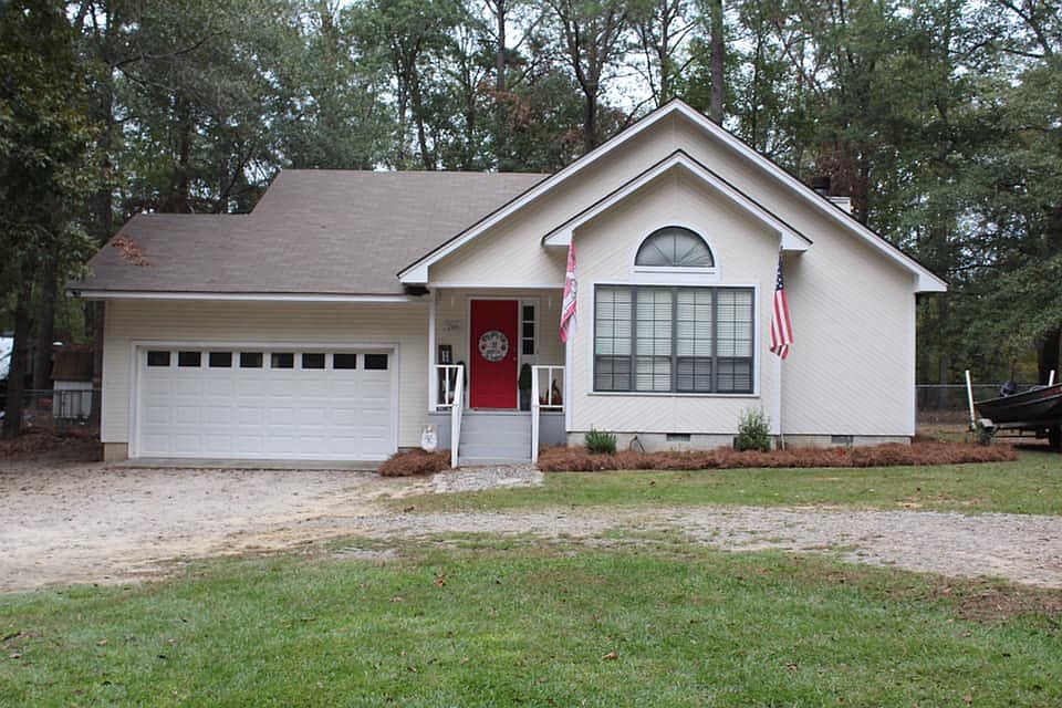 1st image of 200 N Lake Dr