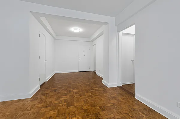 Rented by Rudin Management Company, Inc. | media 13