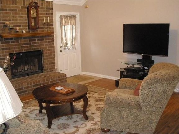 3rd image of 3647 Forest Trail Dr