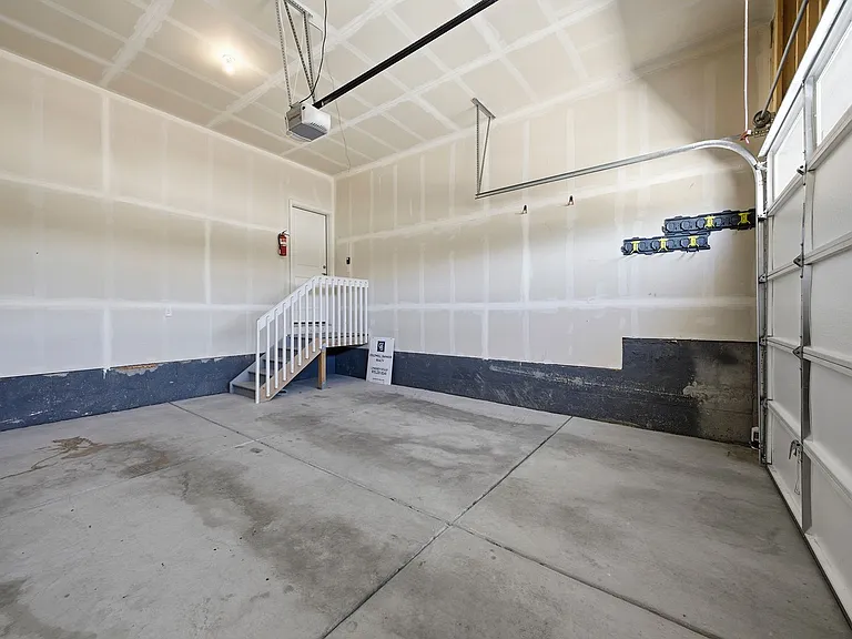 908 Rollins Den Dr — Photo 18