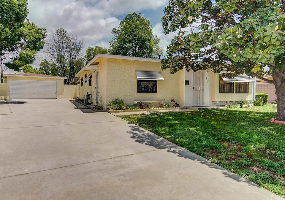 1st image of 13202 Greenstone Ave