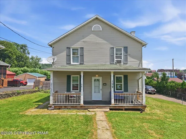 40 Davenport St, Plymouth, PA 18651