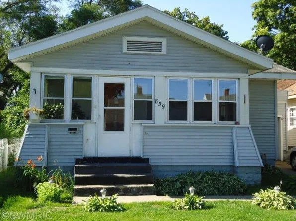 859 Ada Ave, Muskegon, MI 49442