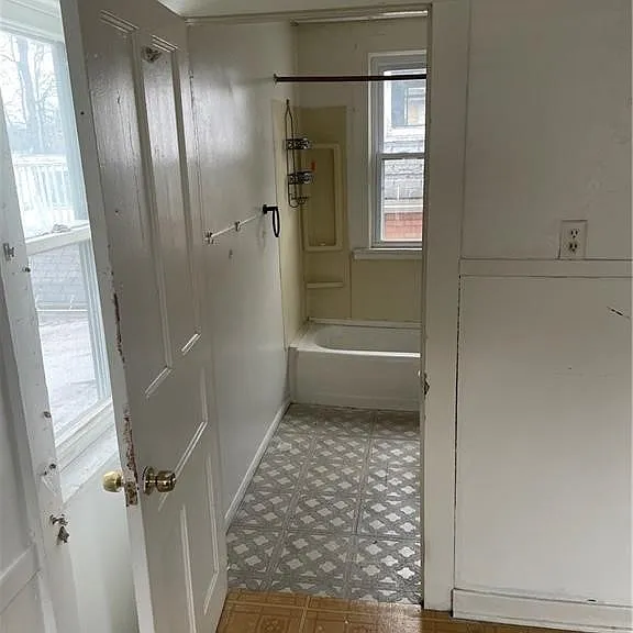 226 Longnecker St — Photo 17