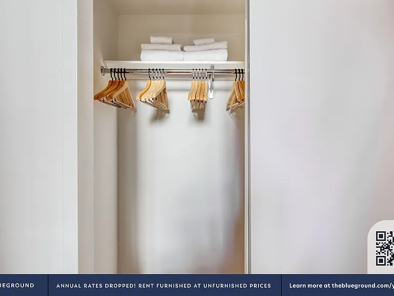123 E 54th St #4D — Photo 13