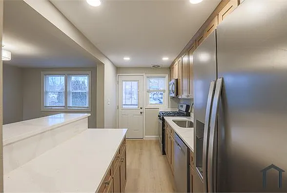 1302 Kenton Rd — Photo 13