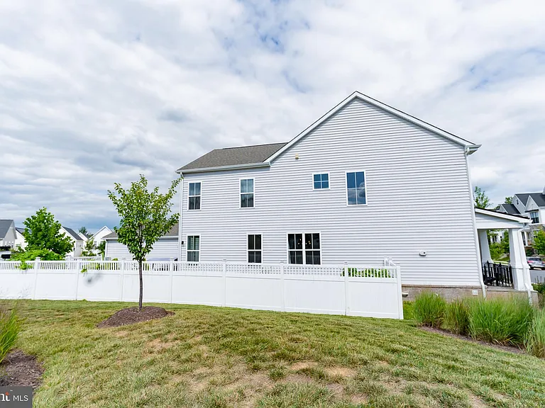 41914 Spring Air Dr — Photo 85