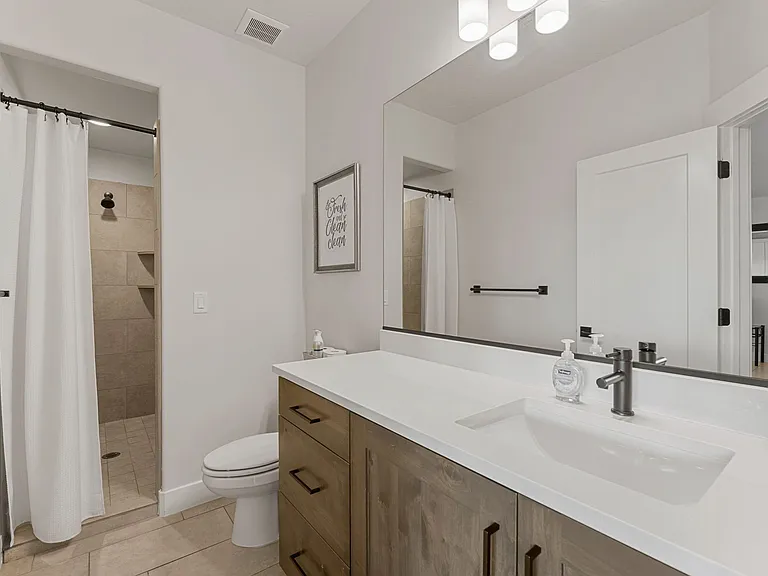 466 N Ventura Ln #47 — Photo 14