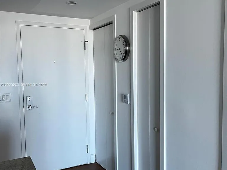 185 SW 7th St #3209 — Photo 7