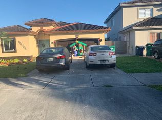 16517 SW 47th St, Miami, FL 33185