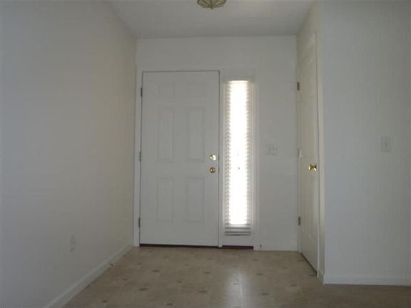 5th image of 145 N Glen Oak Dr